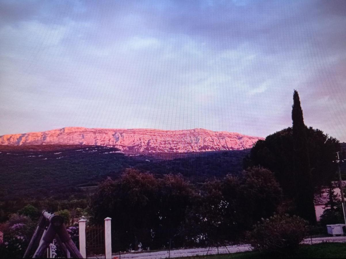 La Maison De Papou La Vigne A Nans Les Pins 83860 Zewnętrze zdjęcie